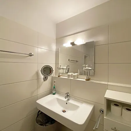 Rosa Whg 13 Wellnesszeit Mit Balkon * Sellin (Rugen)